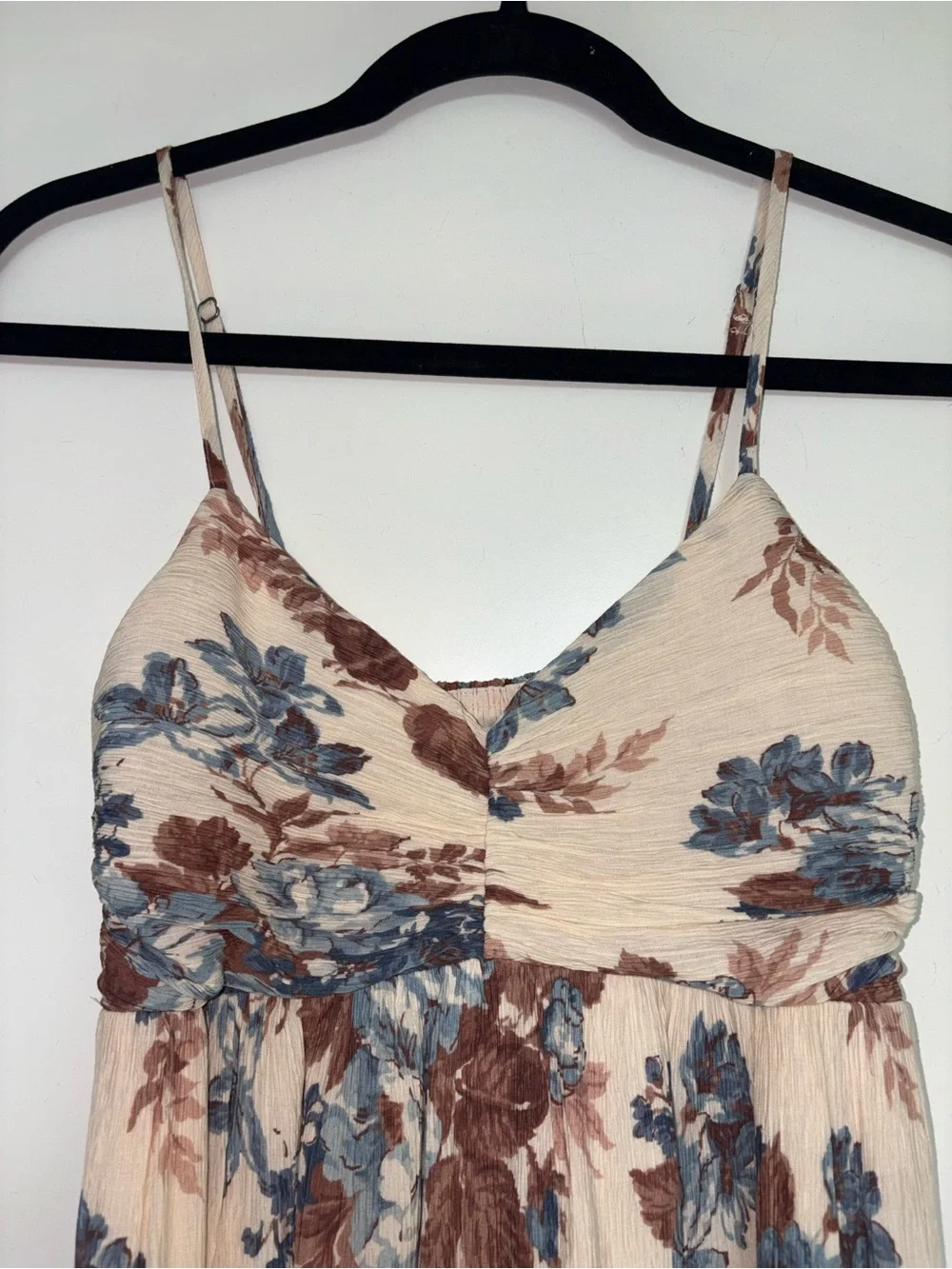 Abercrombie & Fitch Cream Maxi Dress with Blue & Brown Floral Print size XS